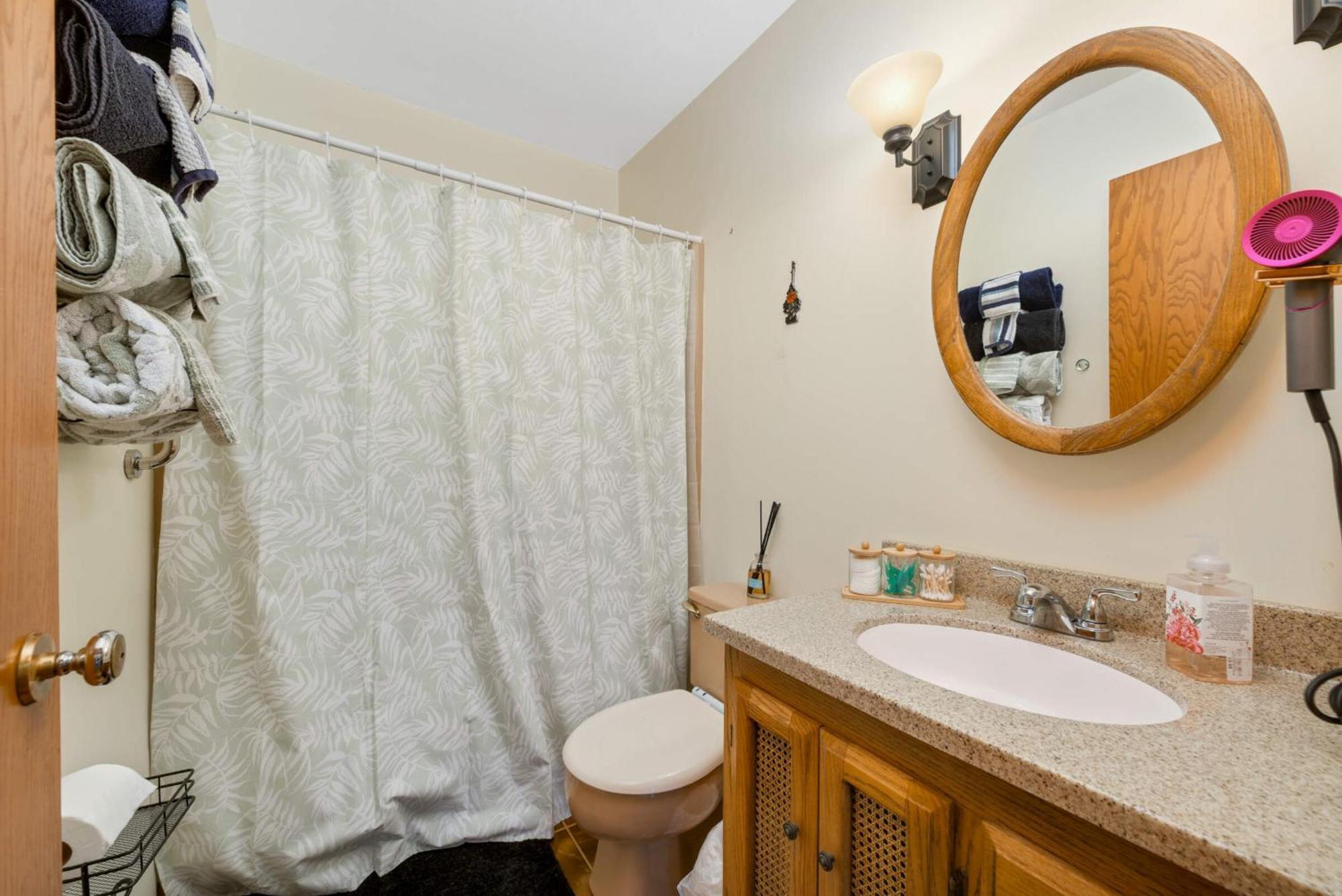 Cottage Grove Haven, Spacious 4-Bed, 3 Baths Retreat Екстер'єр фото