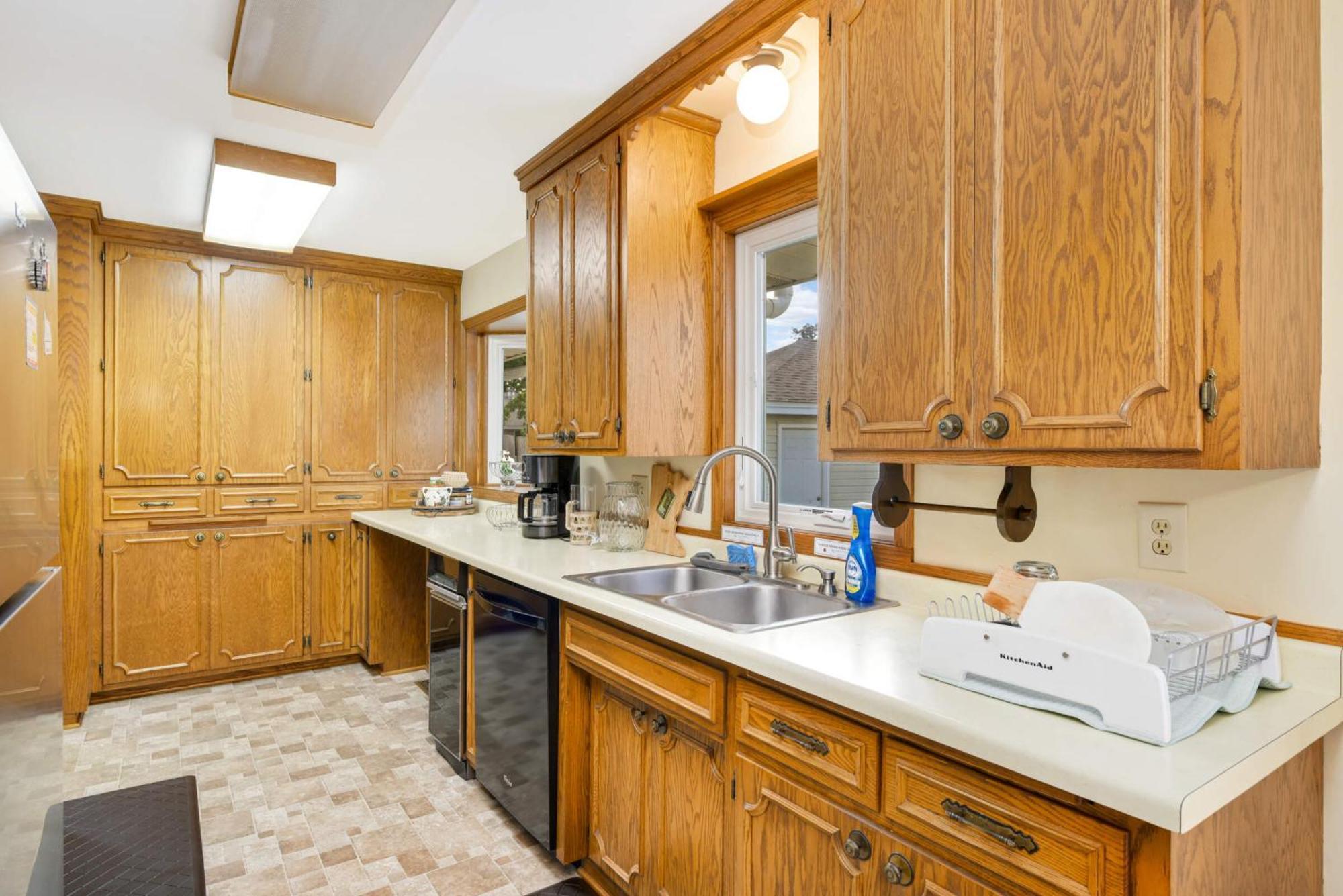 Cottage Grove Haven, Spacious 4-Bed, 3 Baths Retreat Екстер'єр фото